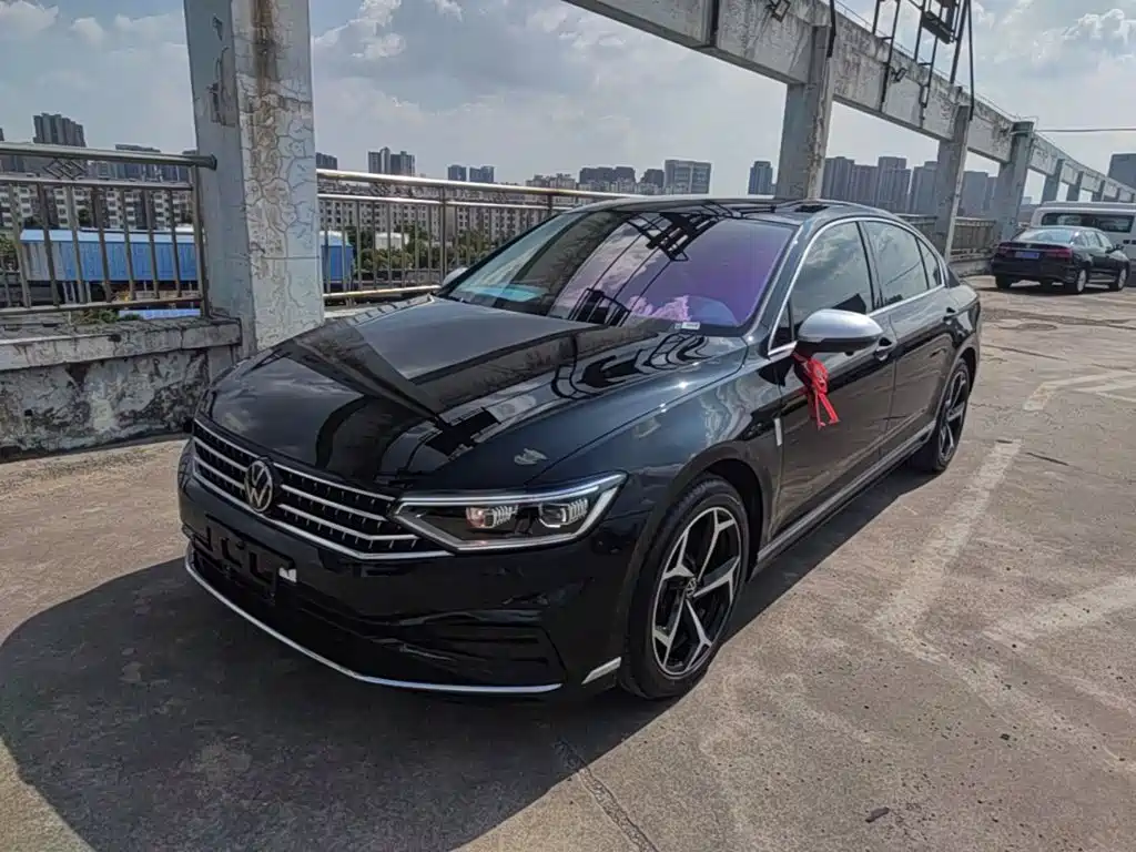 Volkswagen Magotan 2026 2026 Model 30 Million Special Selection 380TSI DSG Luxury