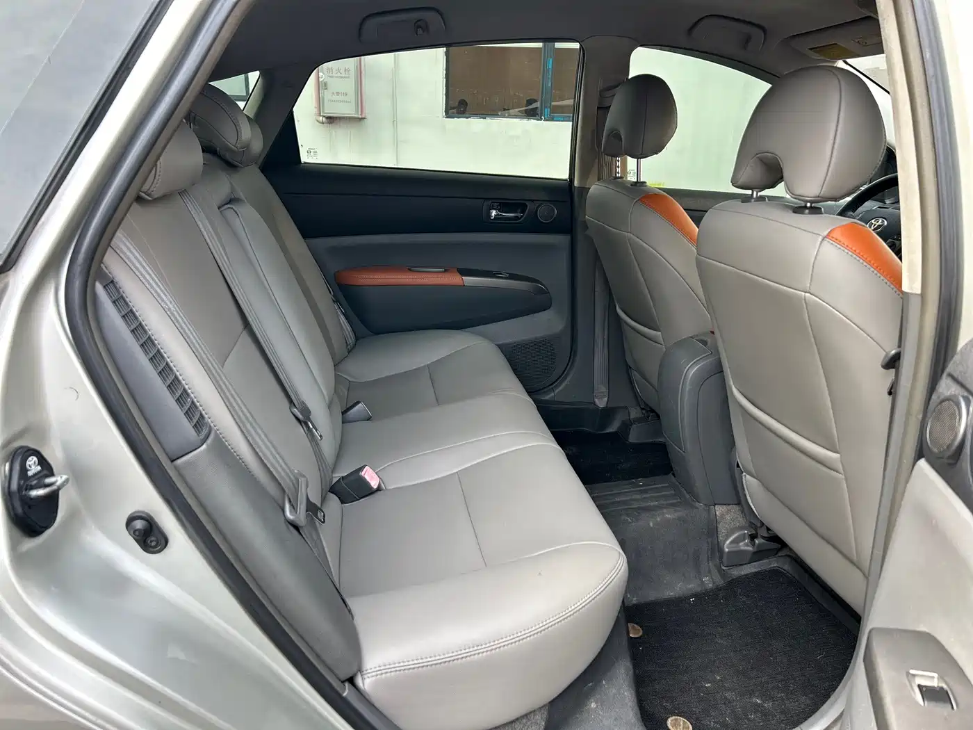 Toyota Prius 2007 2006 1.5L Leather Navigation Edition