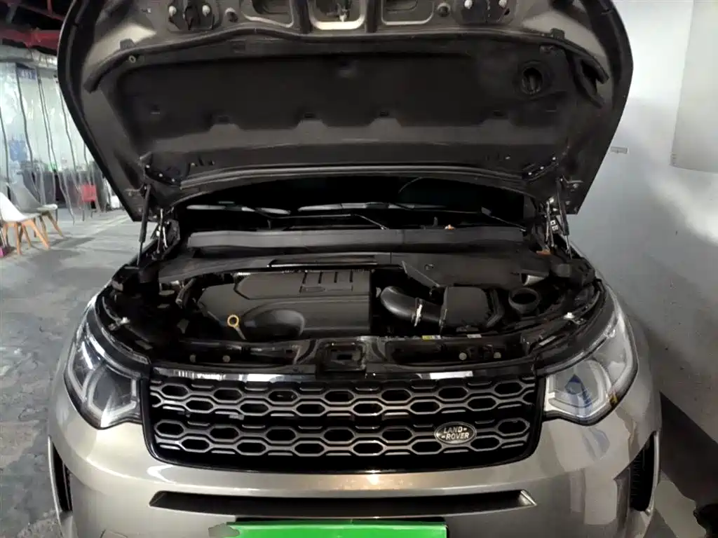 LAND ROVER DISCOVER SPORTS