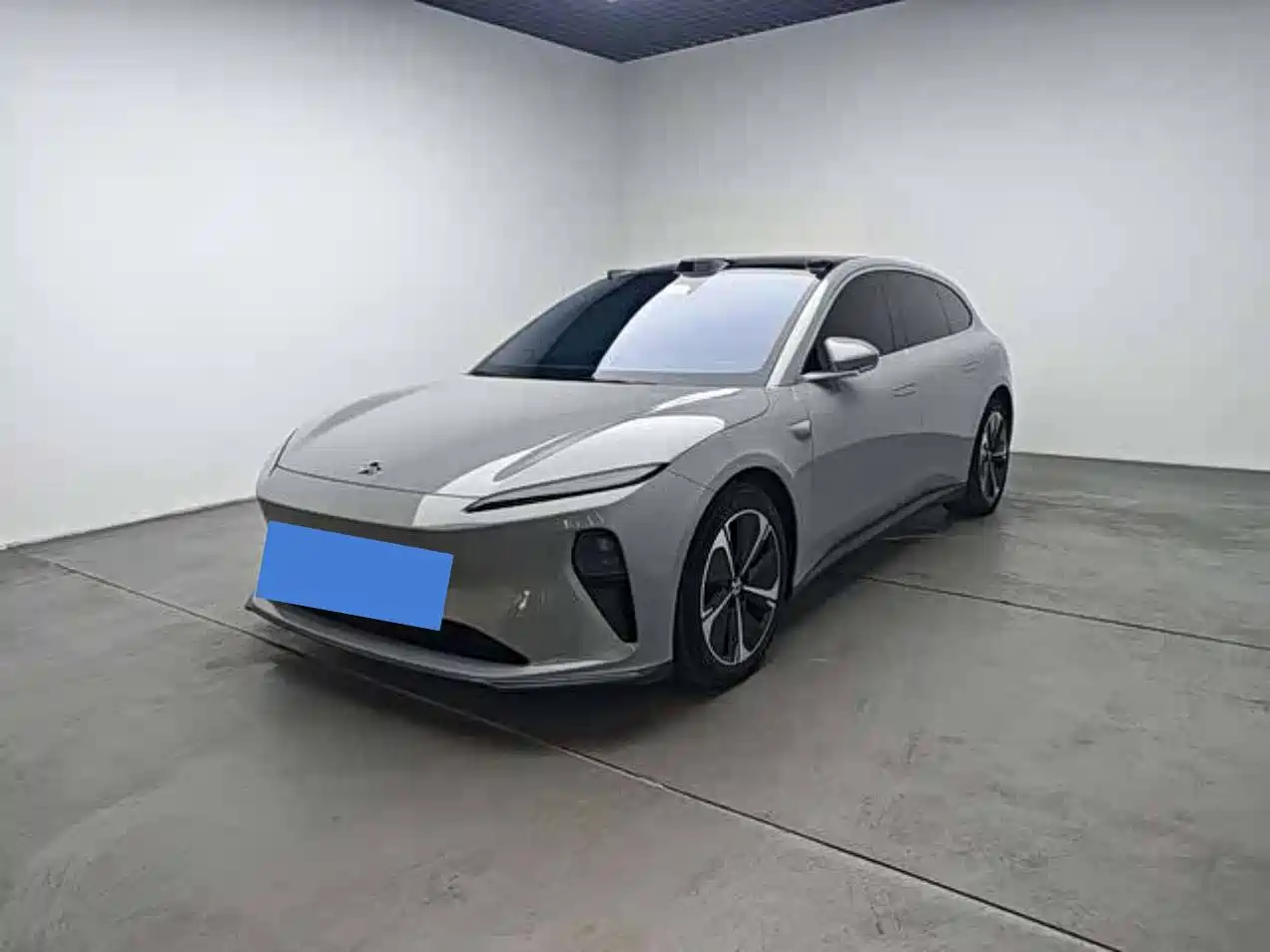 NIO NIO ET5T