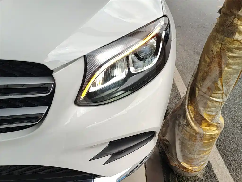 Mercedes-Benz GLC 2017 GLC 260 4MATIC Luxury фото 24