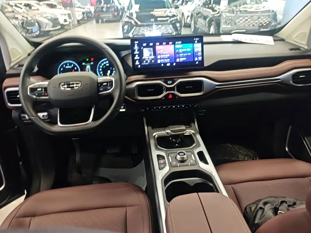 Geely Okavango 2022 2022 1.8TD DCT Luxury 7-Seater