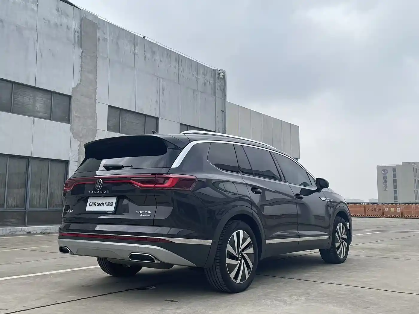 Volkswagen Talagon 2022 380TSI 4WD Luxury Premium Pro Edition 6-seater фото 9