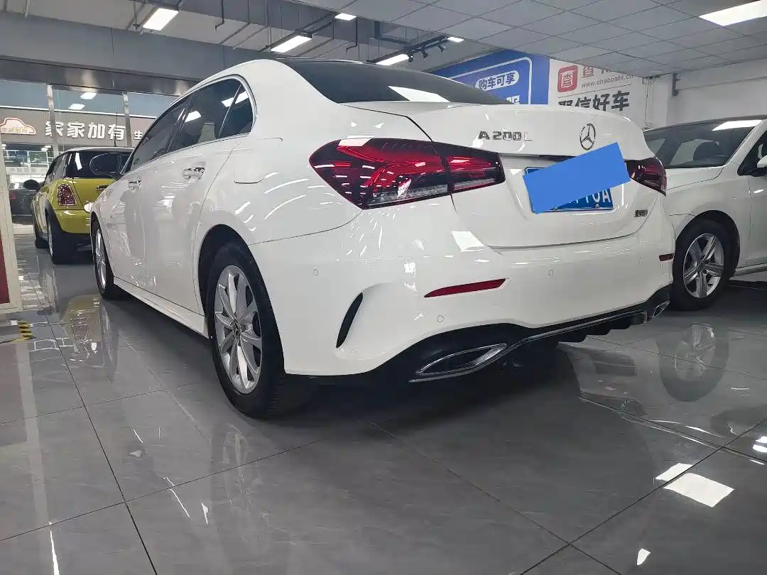 MERCEDES-BENZ A CLASS