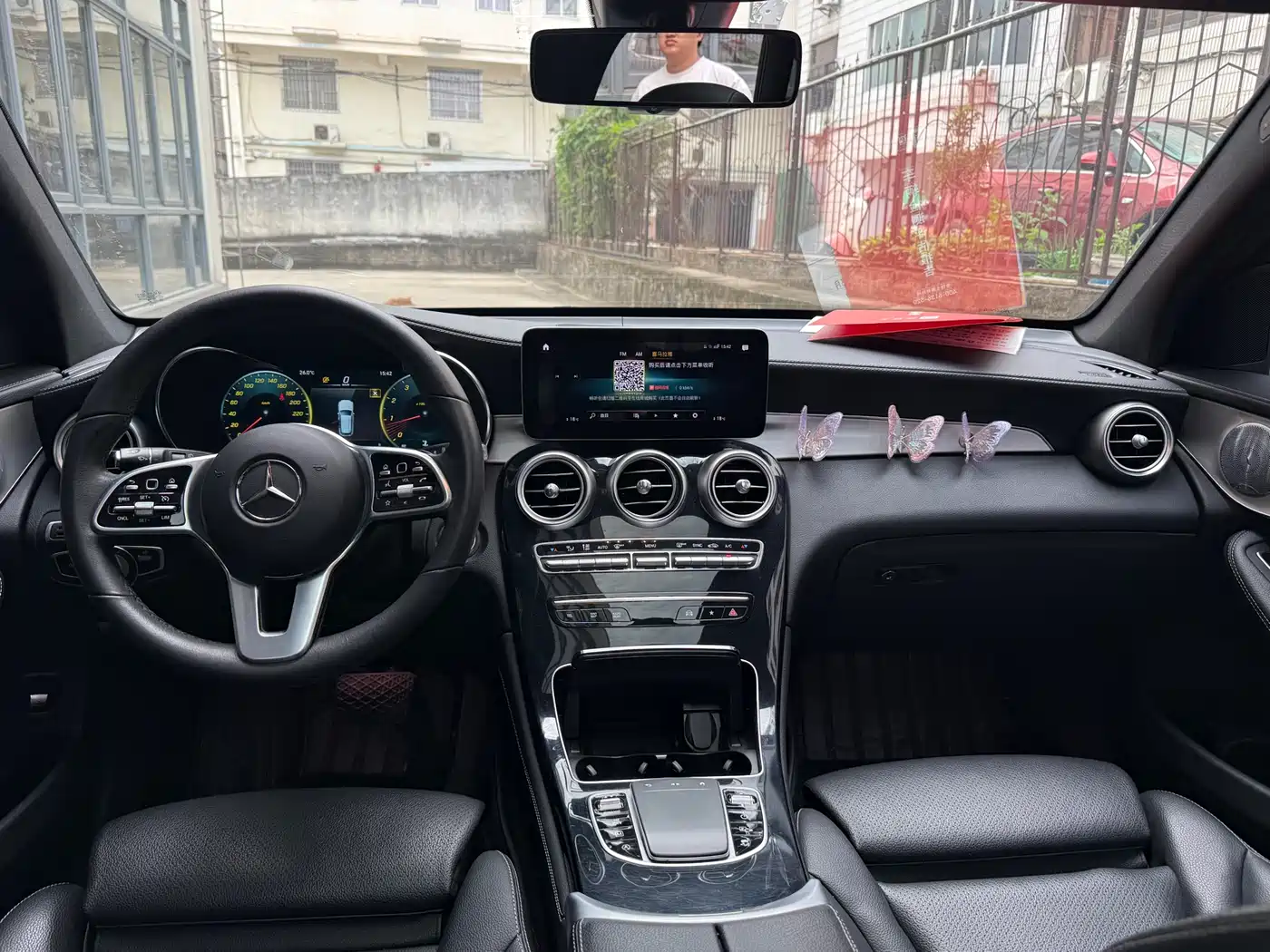 Mercedes-Benz GLC 2020 Facelift GLC 260 L 4MATIC Dynamic фото 5