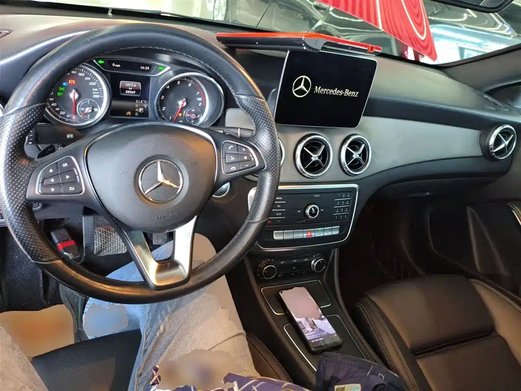 Mercedes-Benz CLA (Import) 2019 CLA 200 Sport фото 6