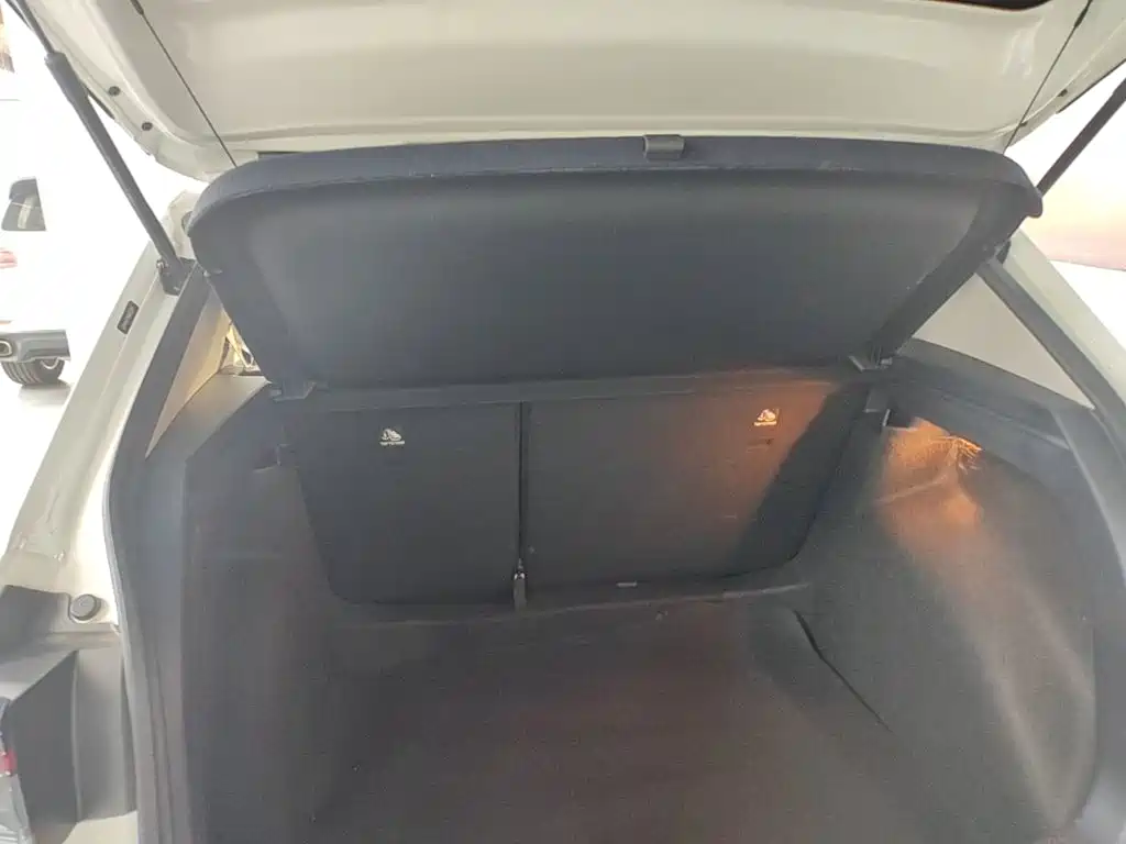 Volkswagen Tharu, миниатюра 19