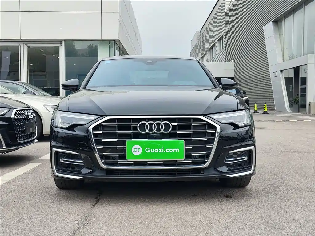 Audi A6L 2023 40 TFSI Luxury Dynamic фото 3