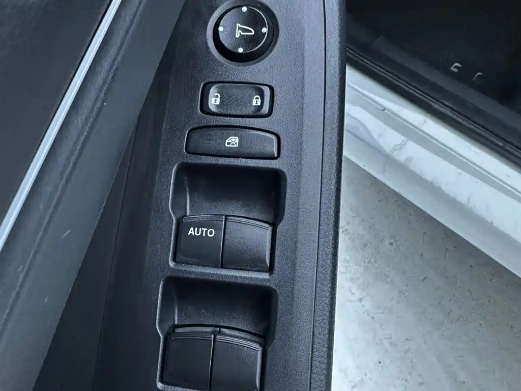 Honda Vezel 2024 2023 1.5L CVT Pioneer Edition