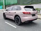 Фото 7 - Volkswagen Touareg