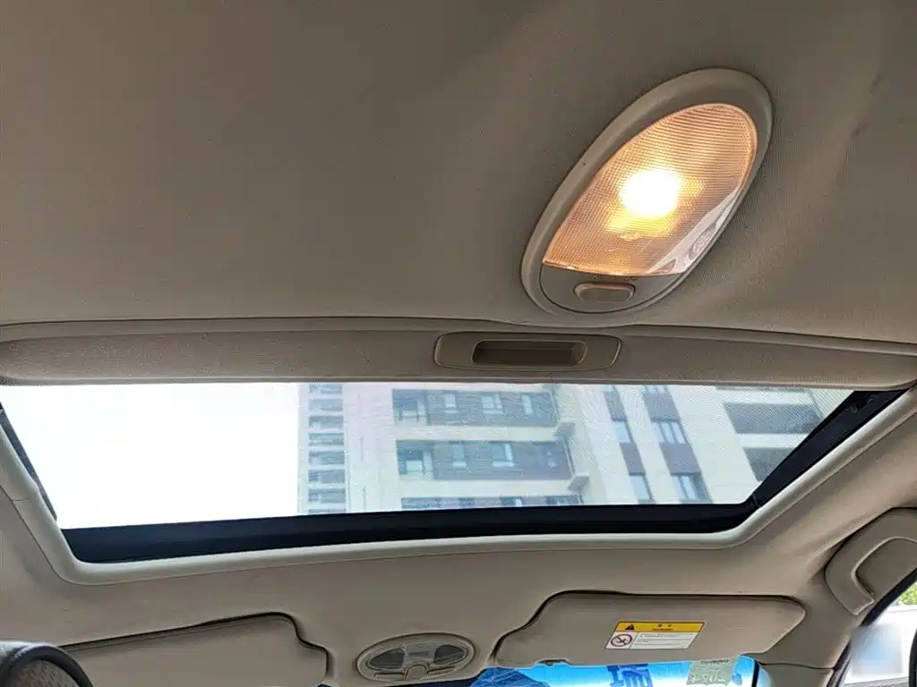 Buick Excelle 2015 1.5L Manual Classic фото 18