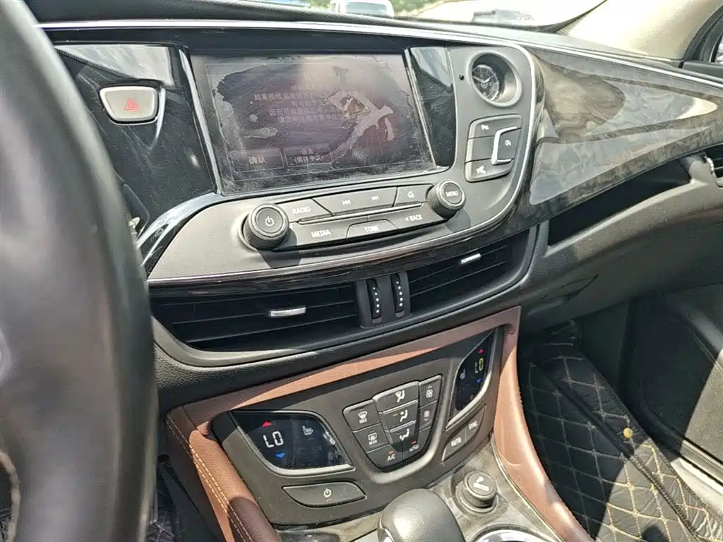 Buick Envision Plus 2015 20T AWD Luxury фото 13