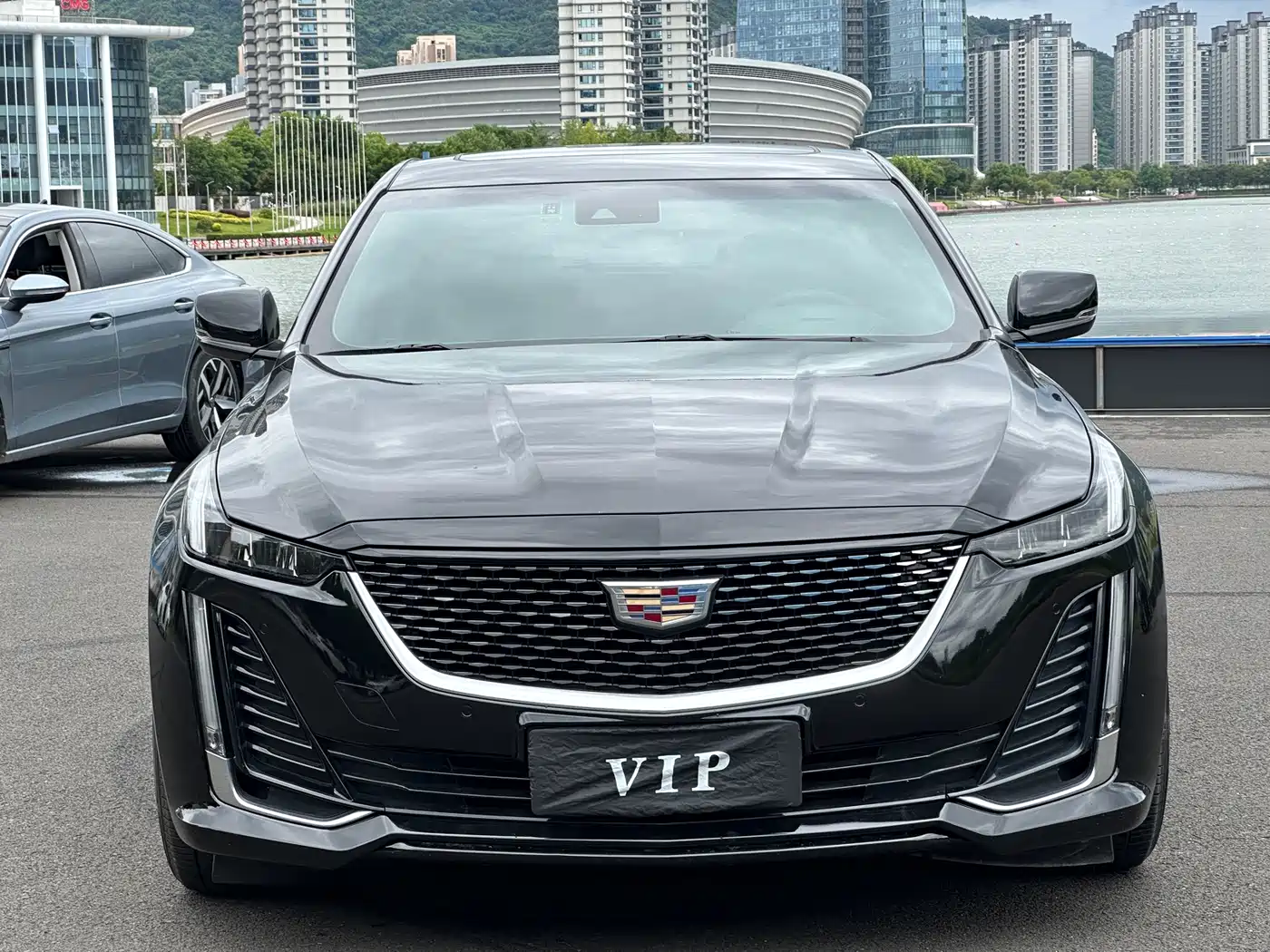 Фото 2 - Cadillac CT5