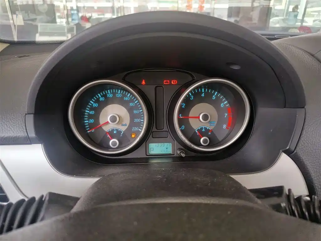 Buick Excelle 2013 1.5L Automatic Classic фото 12