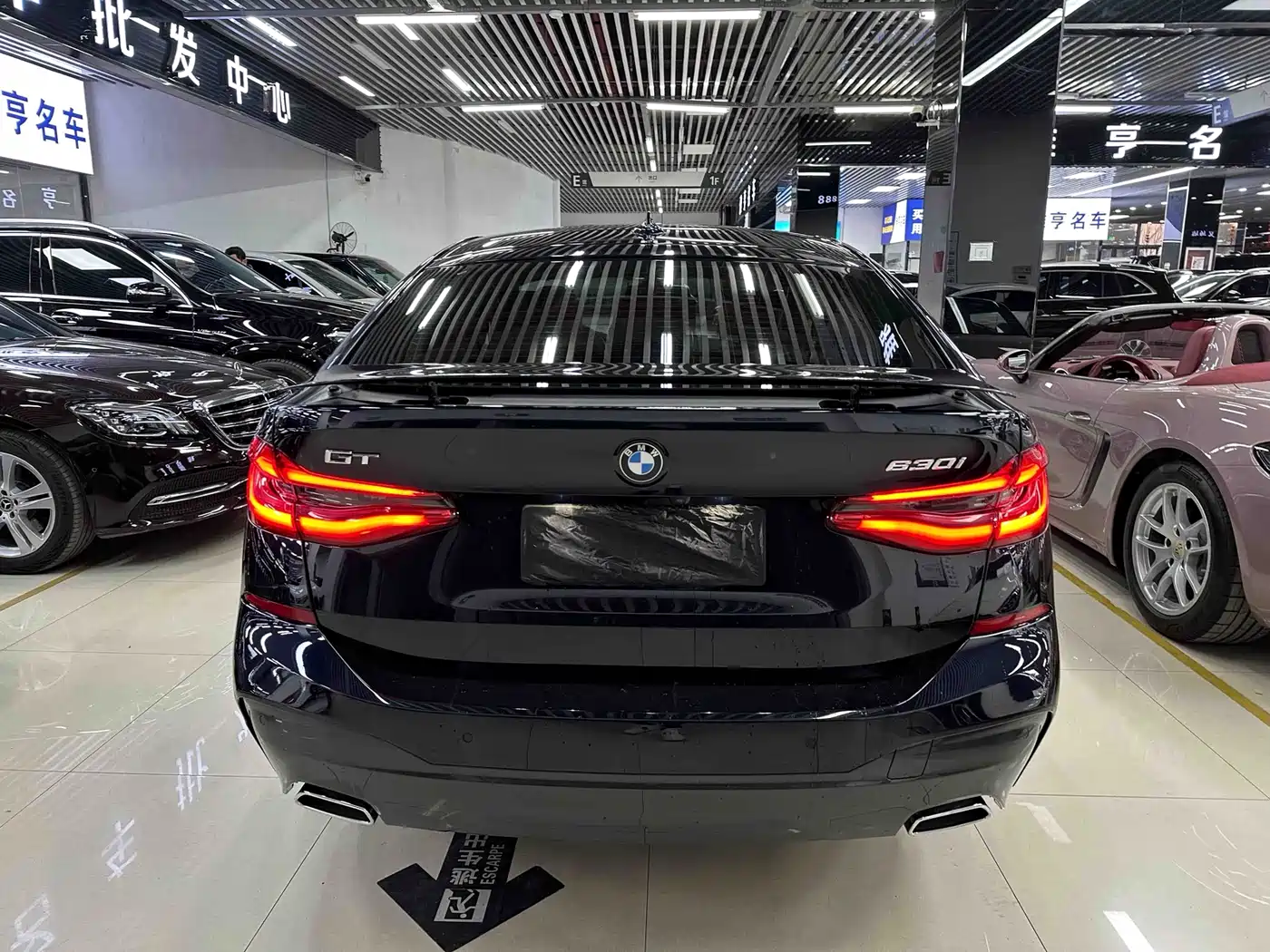 BMW 6 Series GT 2020 630i M Sport Package фото 8