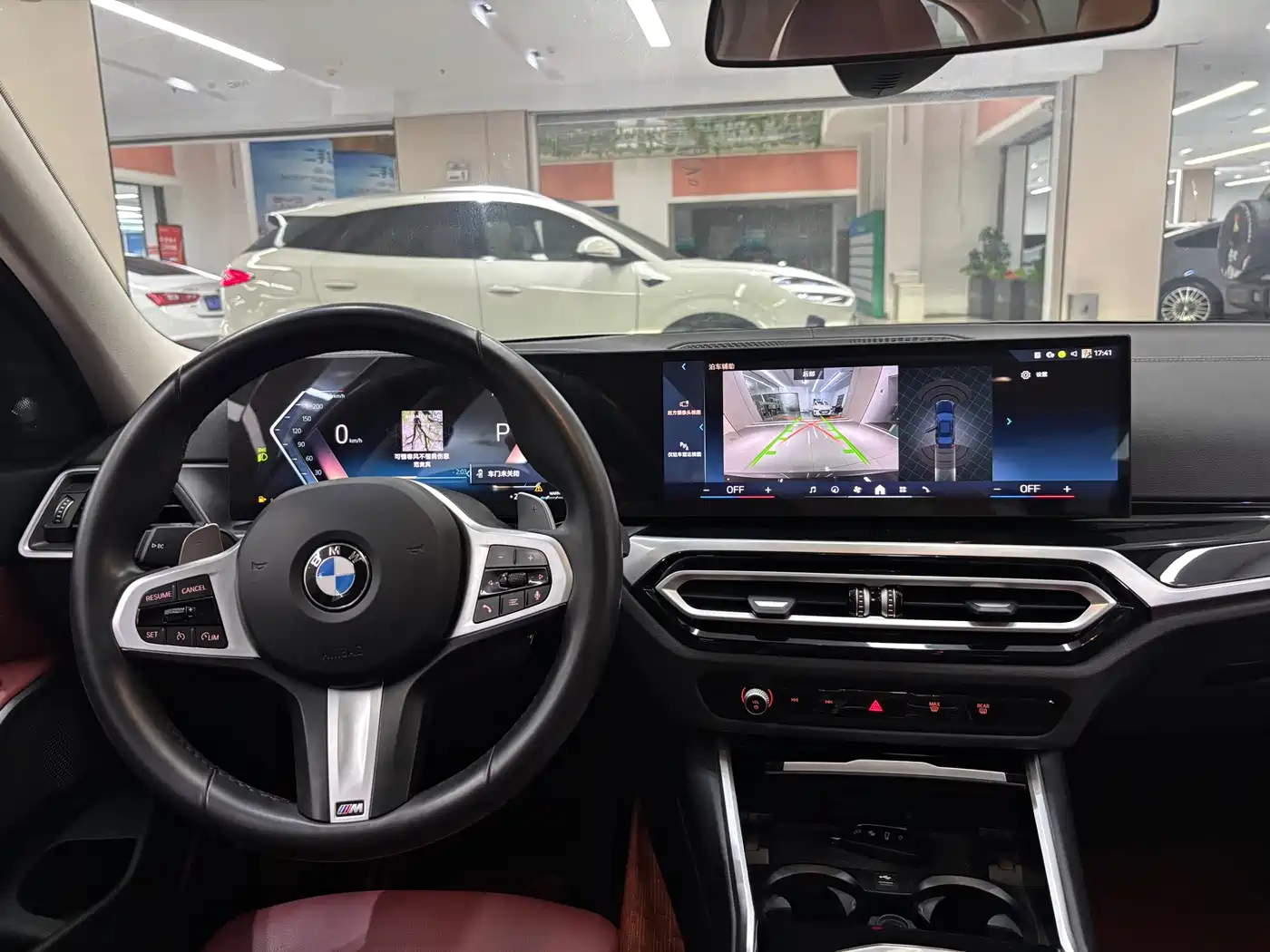 BMW 3 Series 2024 320i M Sport Package фото 13