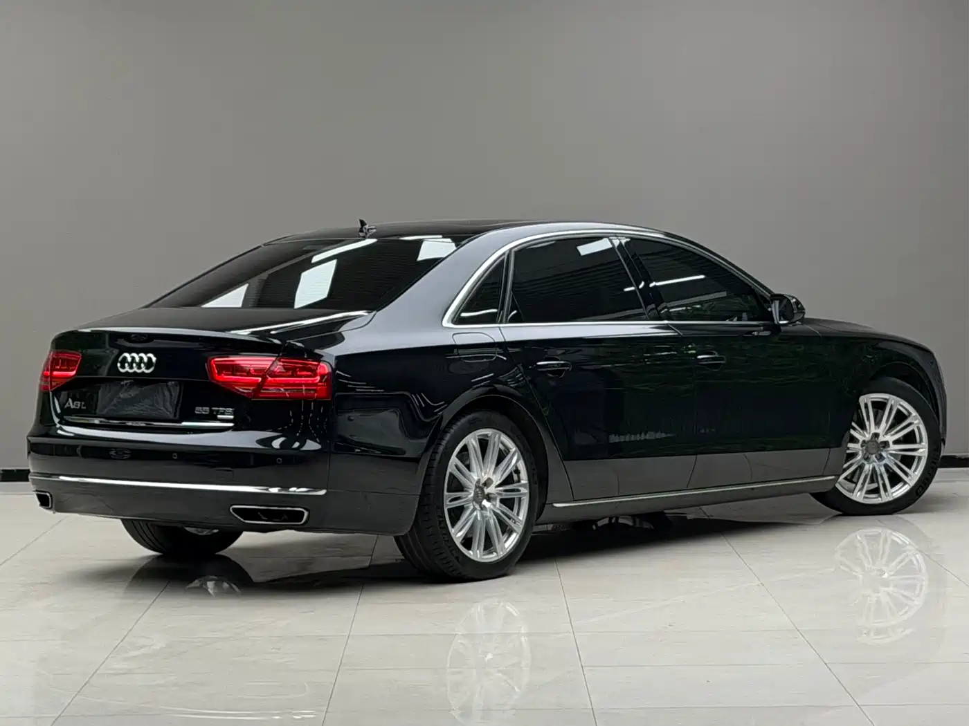 Audi A8 2013 A8L 55 TFSI quattro Premium фото 11
