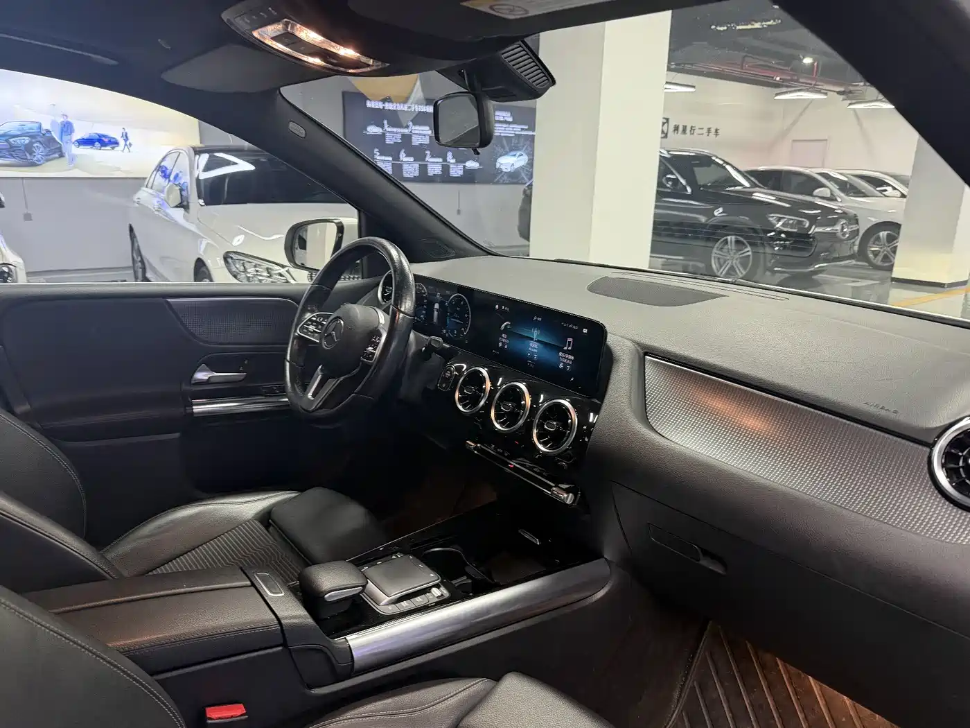 MERCEDES-BENZ CLASS B