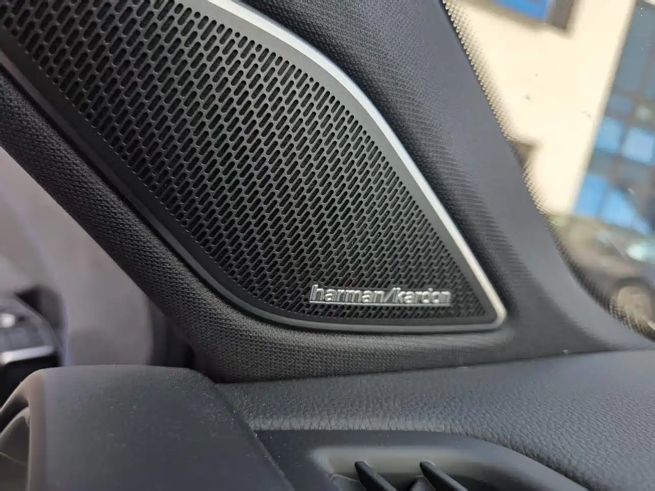 Volkswagen Teramont 2025 Teramont Pro 450TSI 4WD Summit Edition фото 15