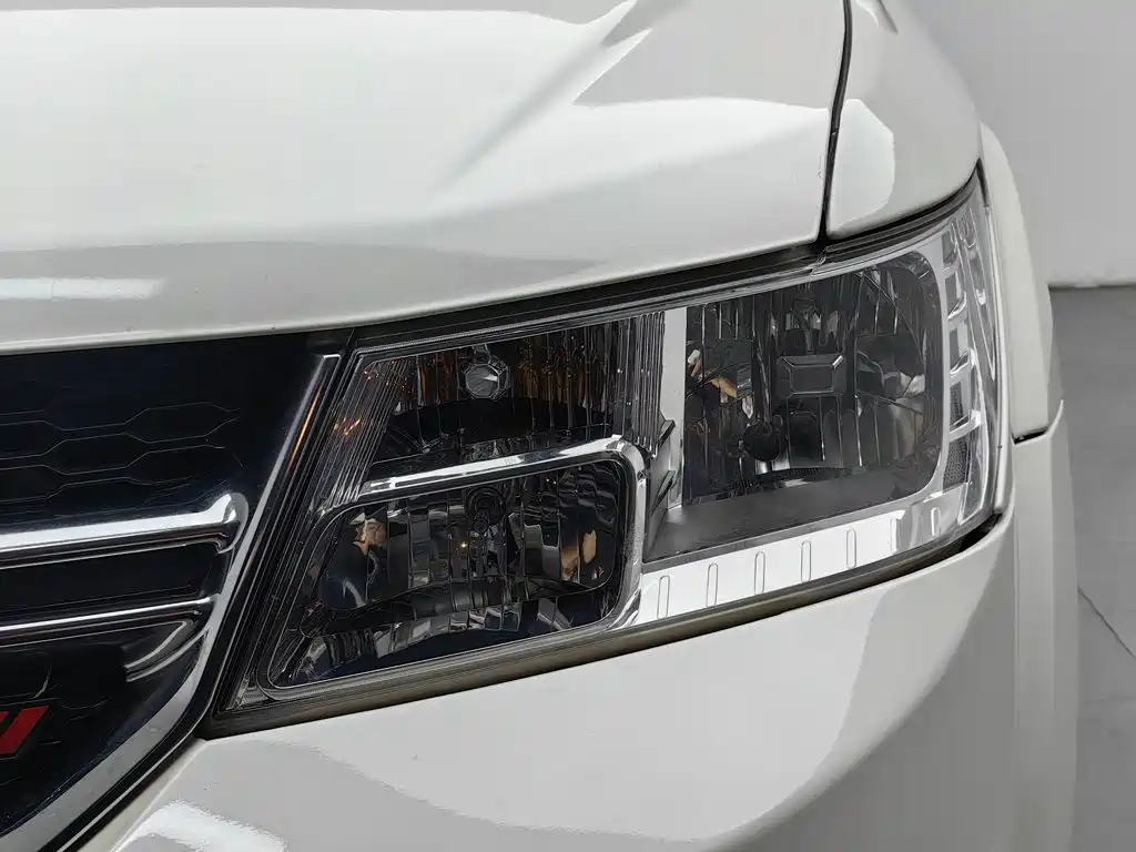Dodge Journey 2016 2013 Model 2.4L 2WD Premium Edition