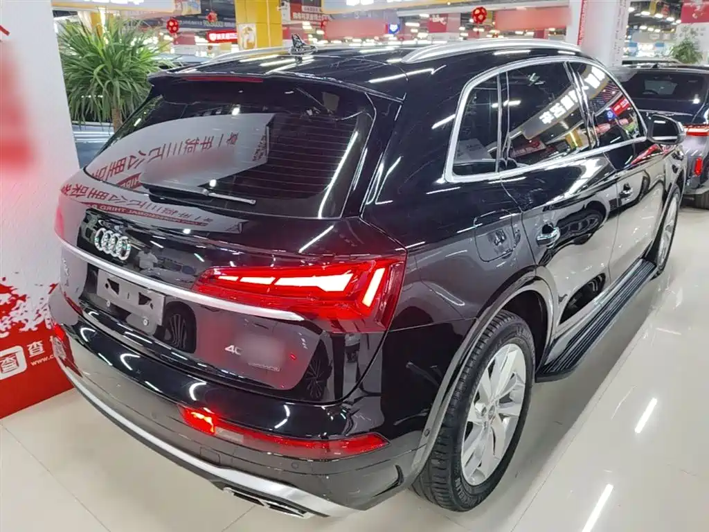 Audi Q5L 2022 Facelift 40T Luxury Dynamic фото 7