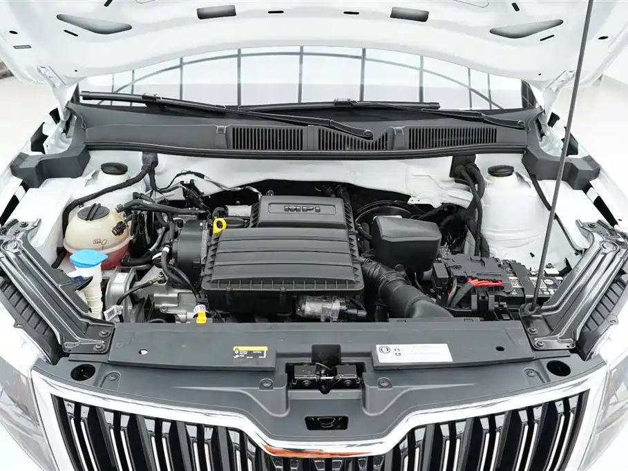 Škoda Kamiq 2023 Facelift 1.5L Auto Comfort Edition фото 30