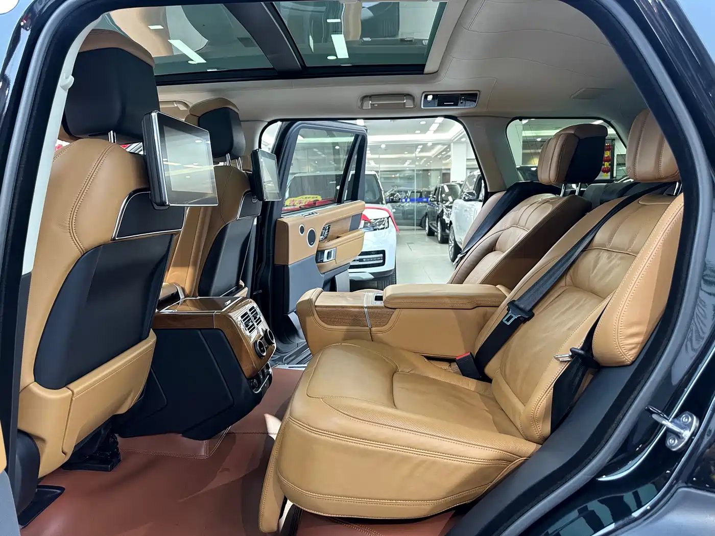 LAND ROVER RANGE ROVER