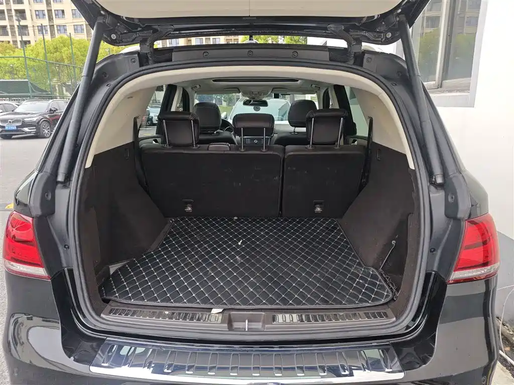 Mercedes-Benz GLE 2018 GLE 320 4MATIC Dynamic Ultimate Edition фото 19