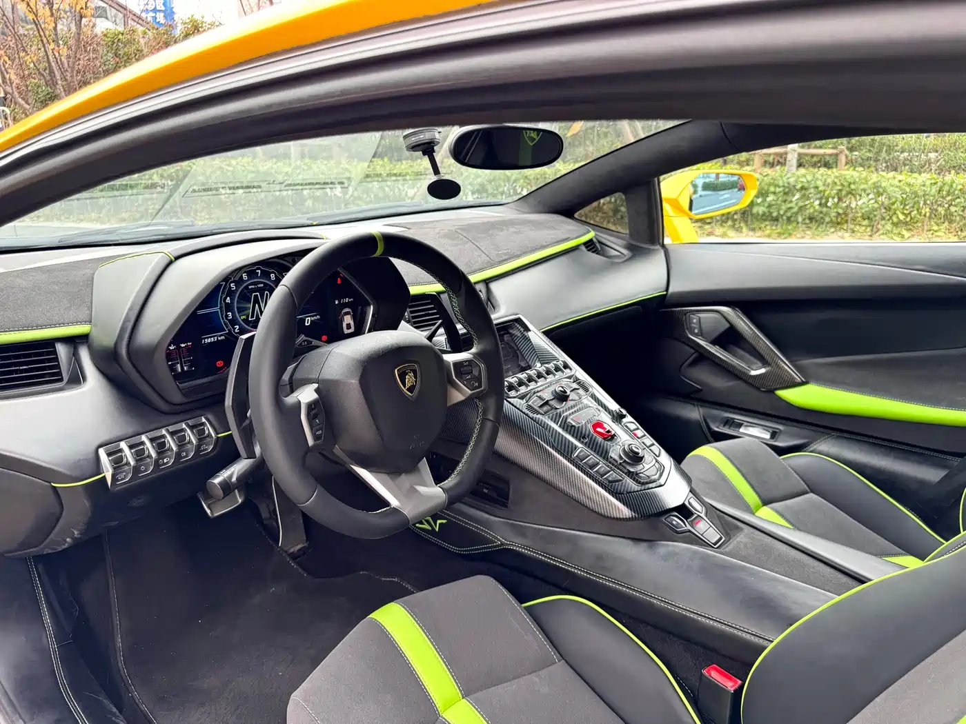 Lamborghini Aventador 2012 2011 LP 700-4