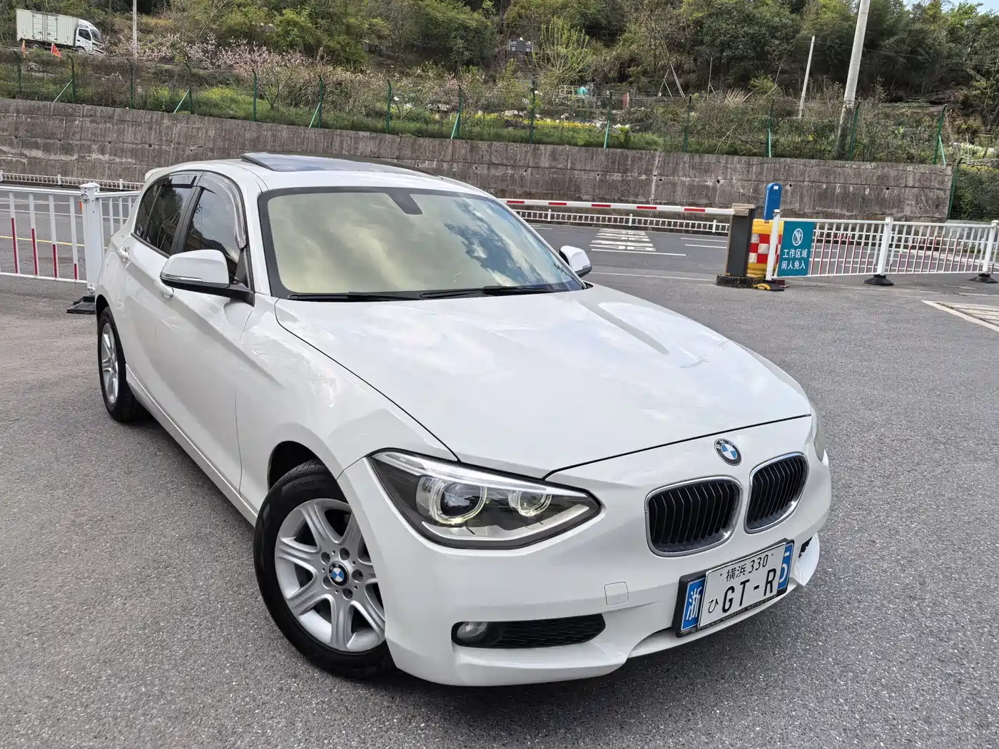 BMW 1 Series (Import) 2013 Facelift 116i Leading Model фото 2