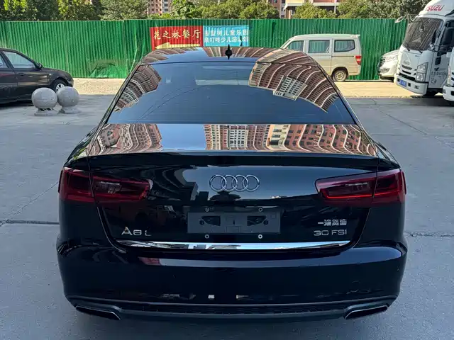 Audi A6L 2018 30th Anniversary 30 FSI Style — фото 4