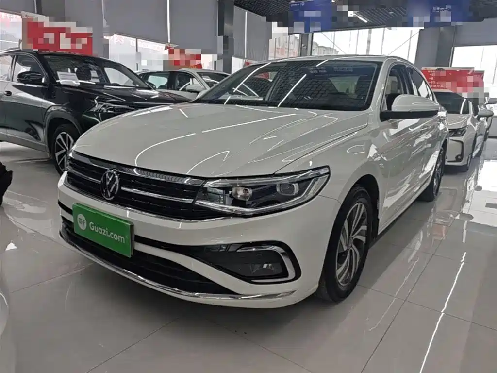 Volkswagen Bora 2023 200TSI DSG Smart Edition