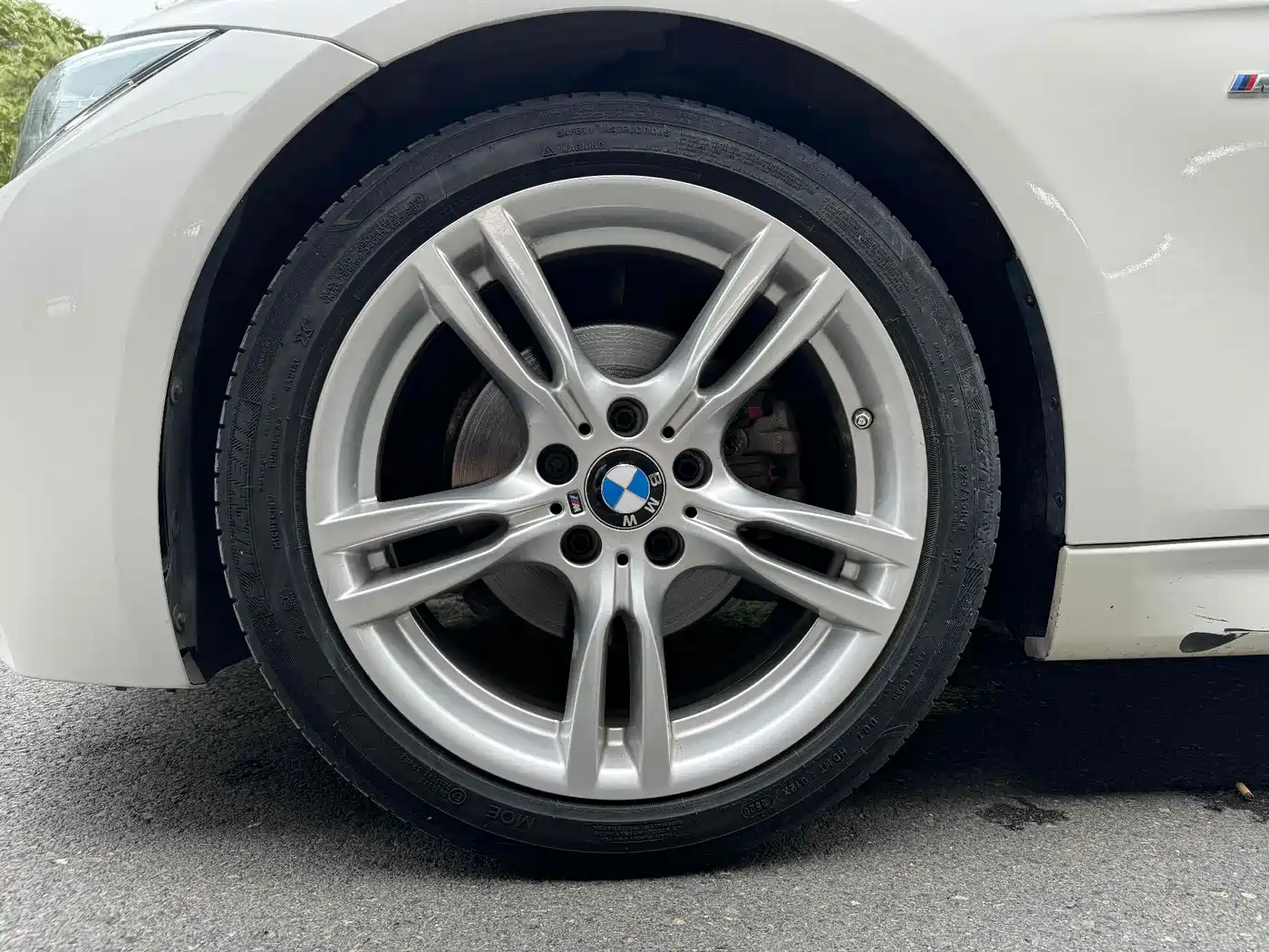 BMW 3 Series 2017 320Li M Sport фото 14