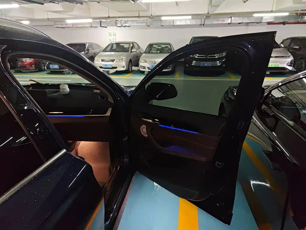 BMW X1 2022 sDrive25Li Leading фото 19