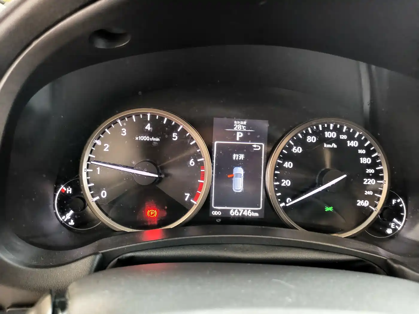 Фото 8 - Lexus NX