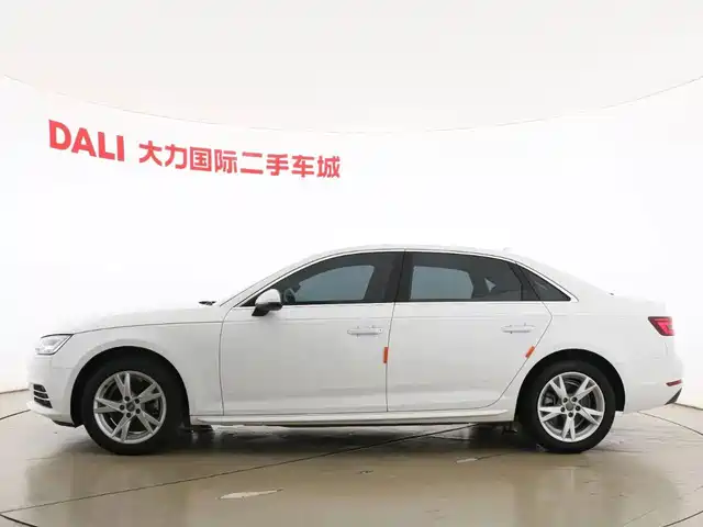 Audi A4L 2018 30th Anniversary 40 TFSI Progressive — фото 4