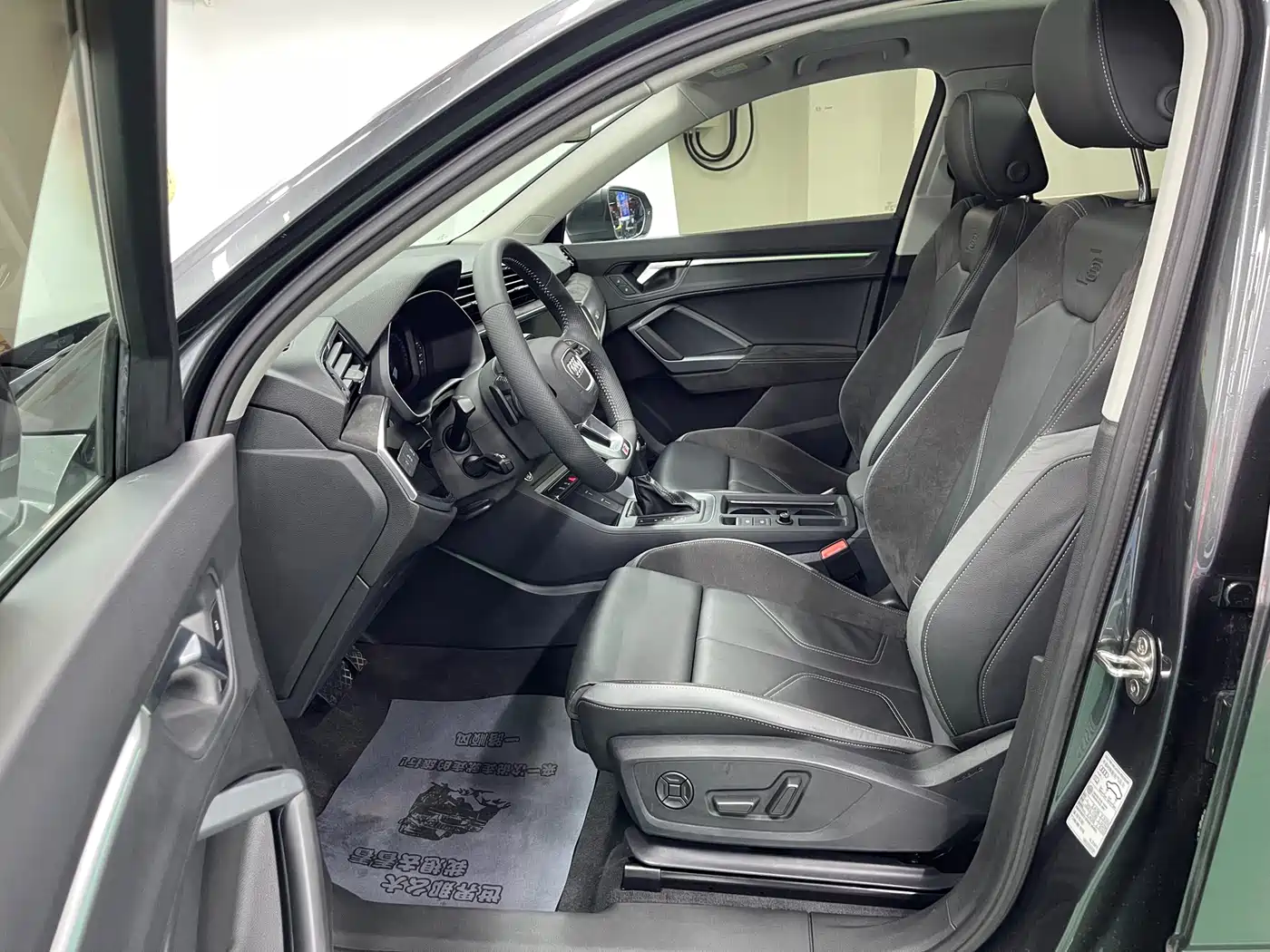 Audi Q3 Sportback 2021 40 TFSI Premium Life Edition фото 8