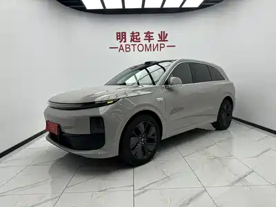 Li Auto L6