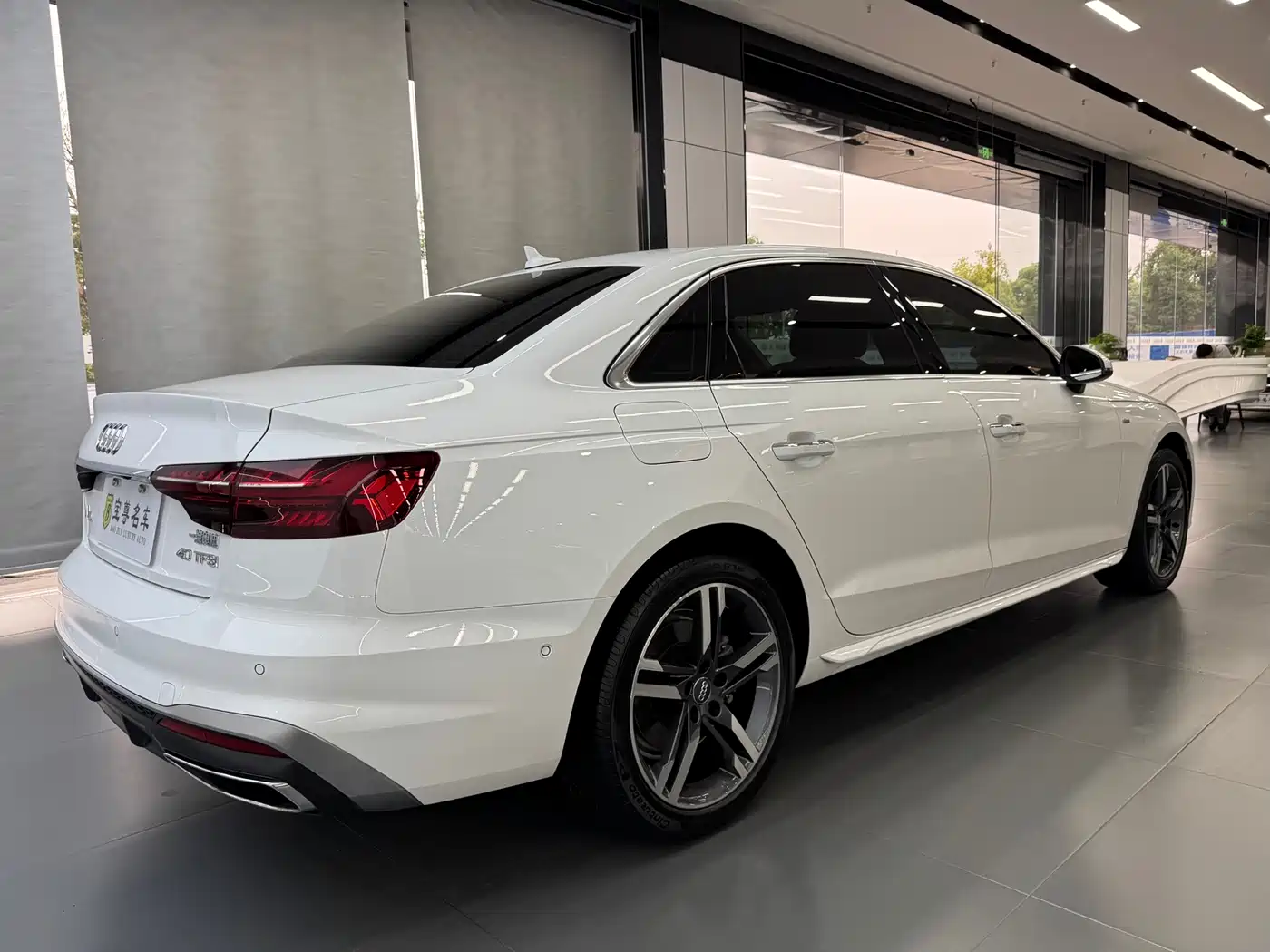 AUDI A4L
