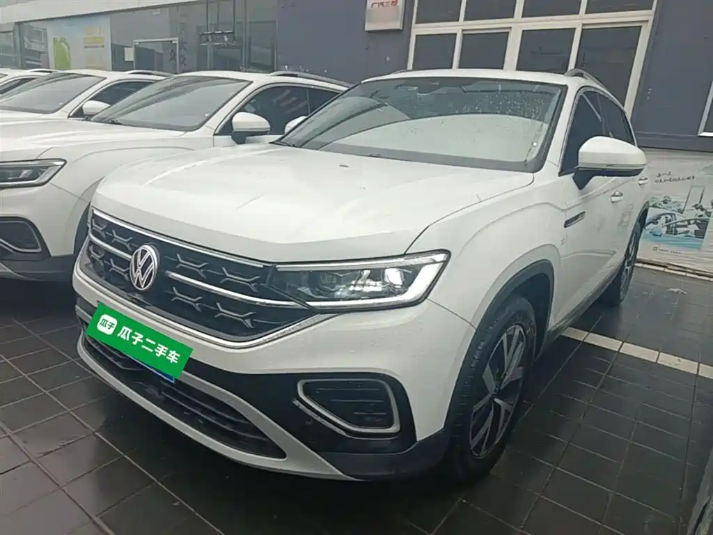 Volkswagen Tayron 2024 300TSI 2WD Luxury Plus Advanced