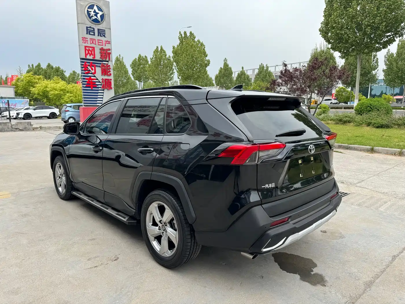 Toyota RAV4 Rongfang 2020 2.0L CVT 2WD Fashion PLUS фото 15