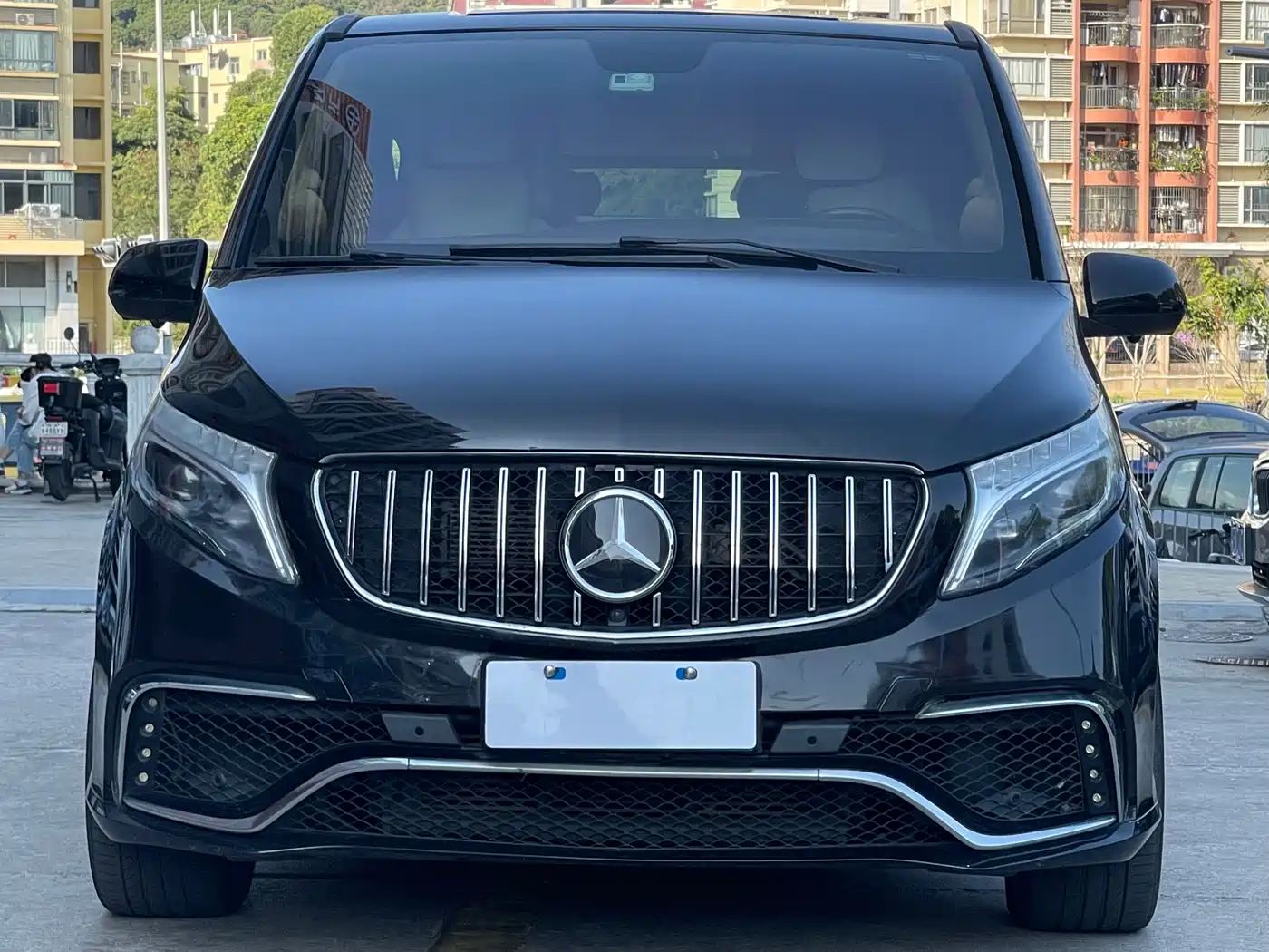 Mercedes-Benz Vito 2021 2.0T Business Edition 7-seater фото 2