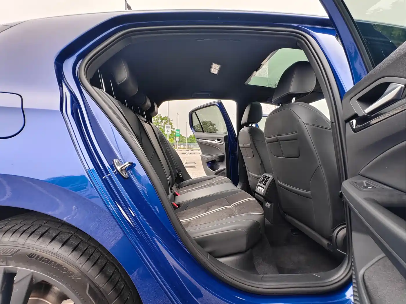 Volkswagen Golf 2023 Facelift 280TSI DSG R-Line фото 11