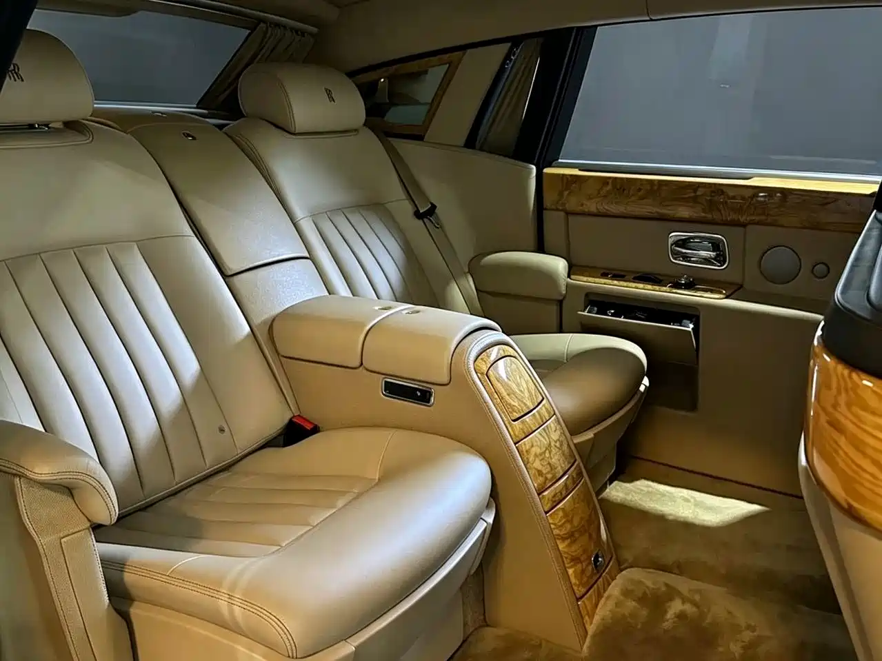 Rolls-Royce Phantom 2011 2006 6.7L Extended Wheelbase EWB