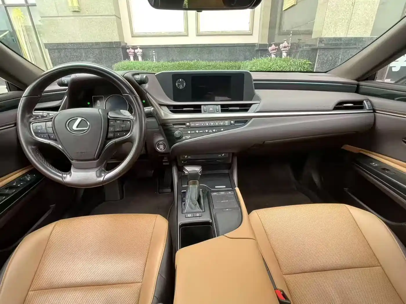 Lexus ES 2020 200 Excellence фото 4