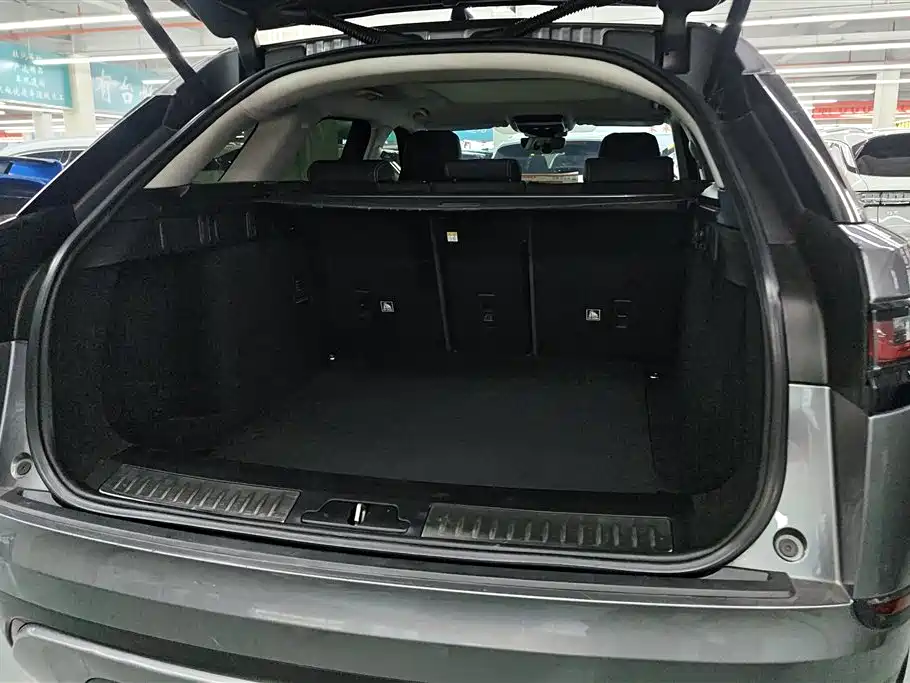 Land Rover Range Rover Velar 2020 P250 фото 4