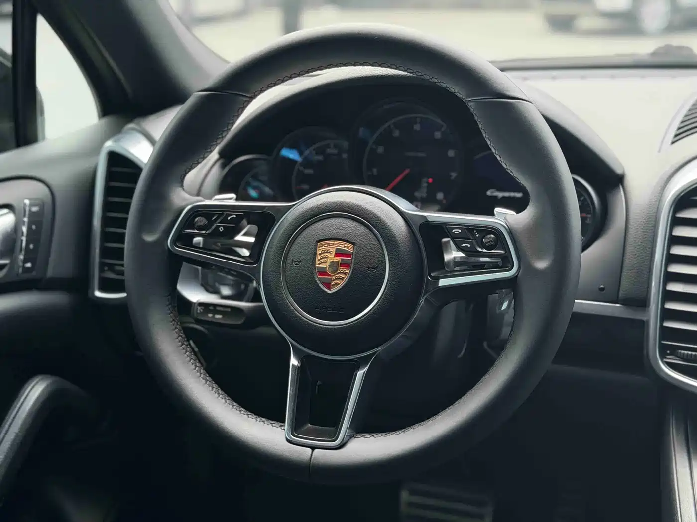 Porsche Cayenne 2016 Cayenne 3.0T фото 12