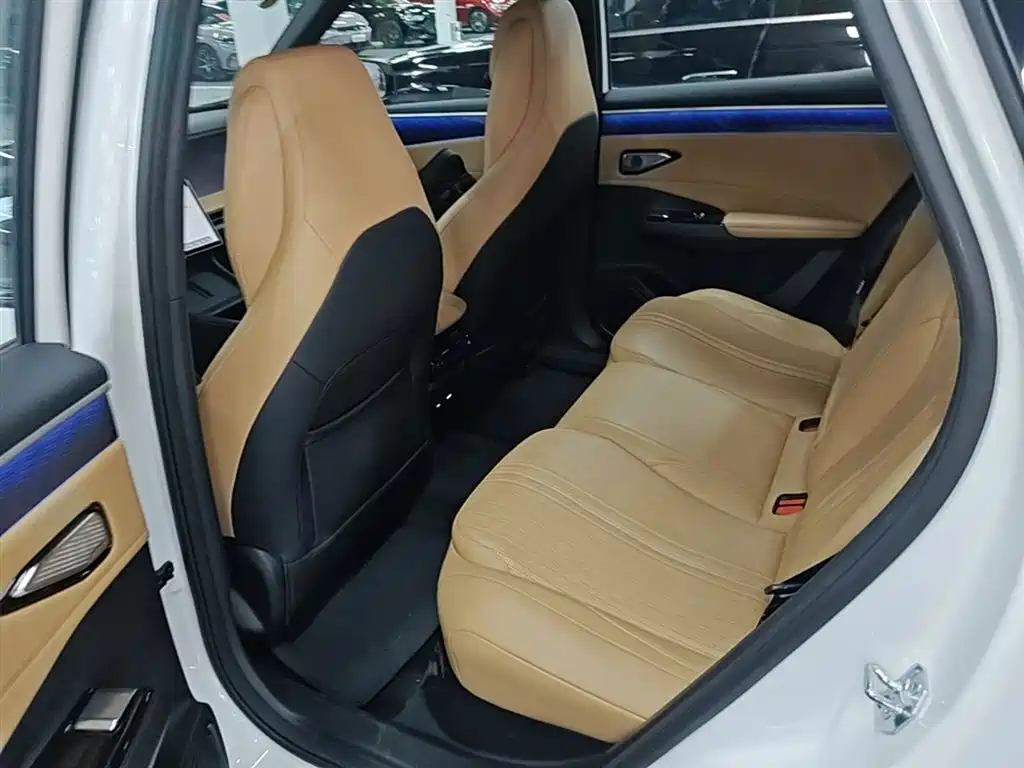 Geely Galaxy Galaxy L7 2023 1.5T 115km Starship фото 17