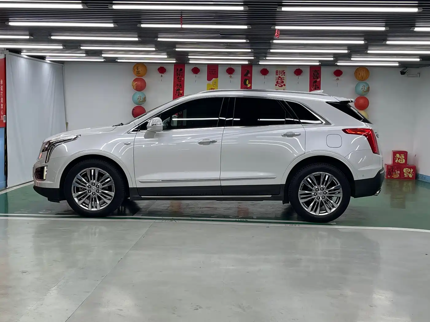 Cadillac XT5 2016 28T AWD Premium Model фото 4