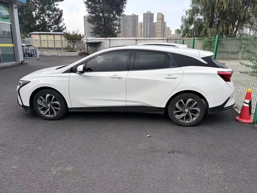 Buick Velite 6 2020 2019 Connected Smart Edition